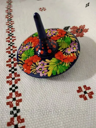 Український сувенір - дзиґа / Ukrainian souvenir - dzyga